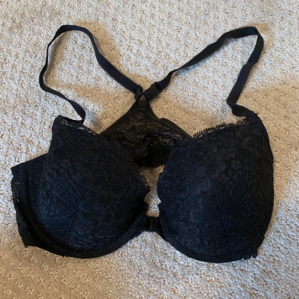 Front clasp Victoria's Secret Bra 32D